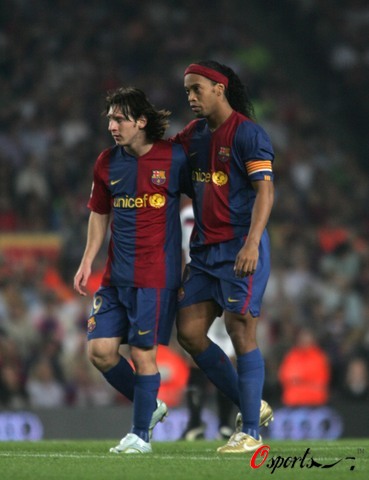 连续30场非友谊赛保持不败，西班牙是历史第四队（西班牙非友赛30场不败，成为历史上第4支球队）