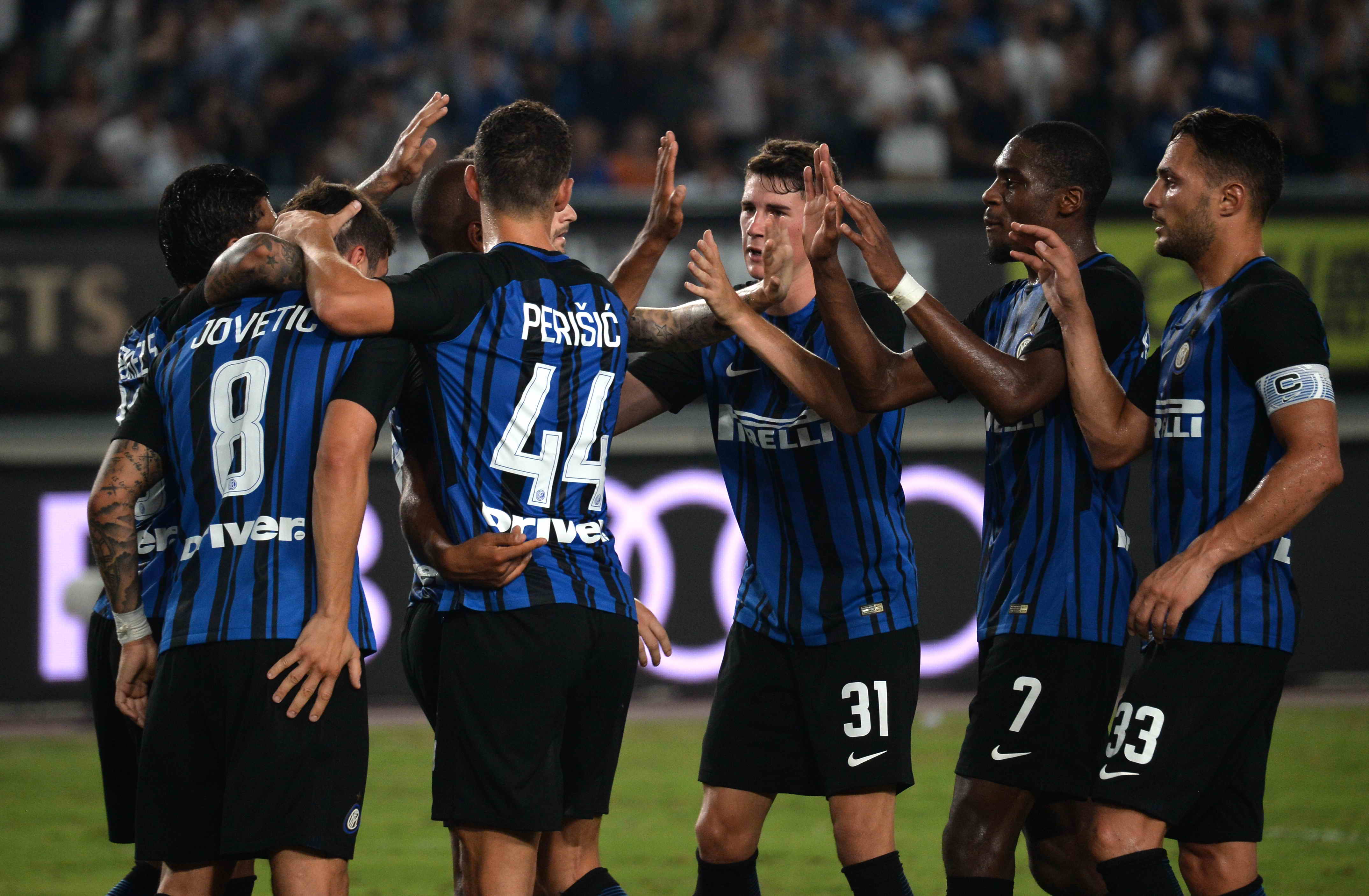 德转列土耳其球员历史身价榜：居莱尔9000万欧元高居第一（德转公布土耳其球员历史身价榜：居莱尔以9000万欧居首）