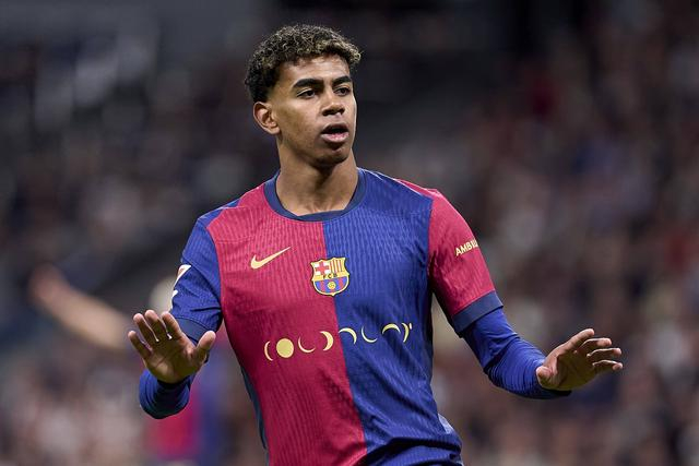 拜仁连续20场德甲进球超过2球，追平13／14赛季瓜帅的纪录（拜仁德甲连续20场单场进球超2球，追平13／14赛季瓜帅纪录）