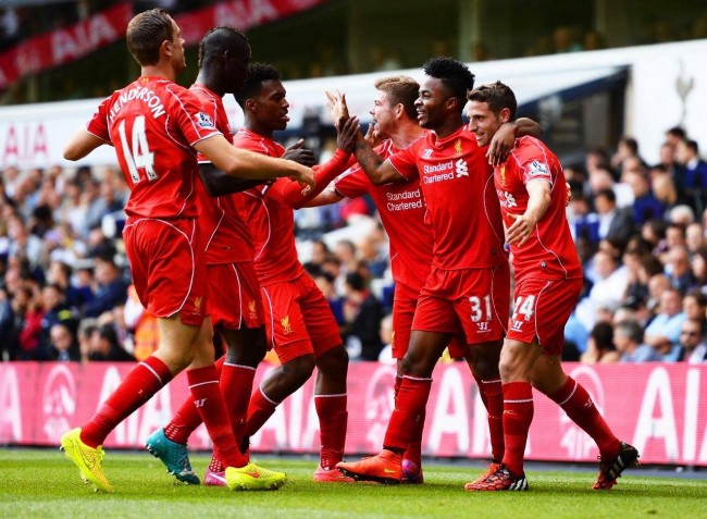 国米赛中年轻球员崛起，老将挣扎，球队面临转型与平衡挑战。（国米新人崛起、老将乏力，球队步入转型与平衡大考）