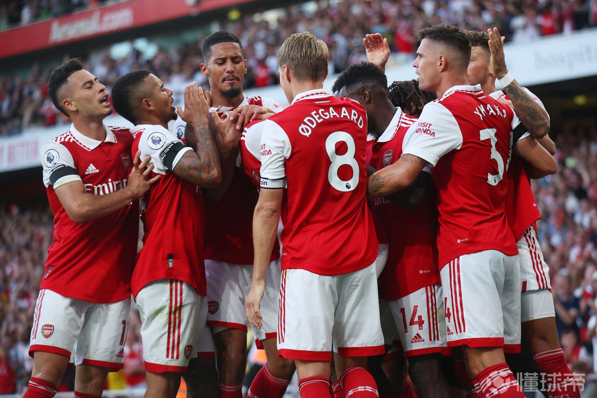 意甲半场：贝里沙造险斯图利奇失良机，克雷莫纳暂0-0莱切（意甲半场战报：贝里沙制造险情，斯图利奇错失良机，克雷莫纳暂与莱切0-0）