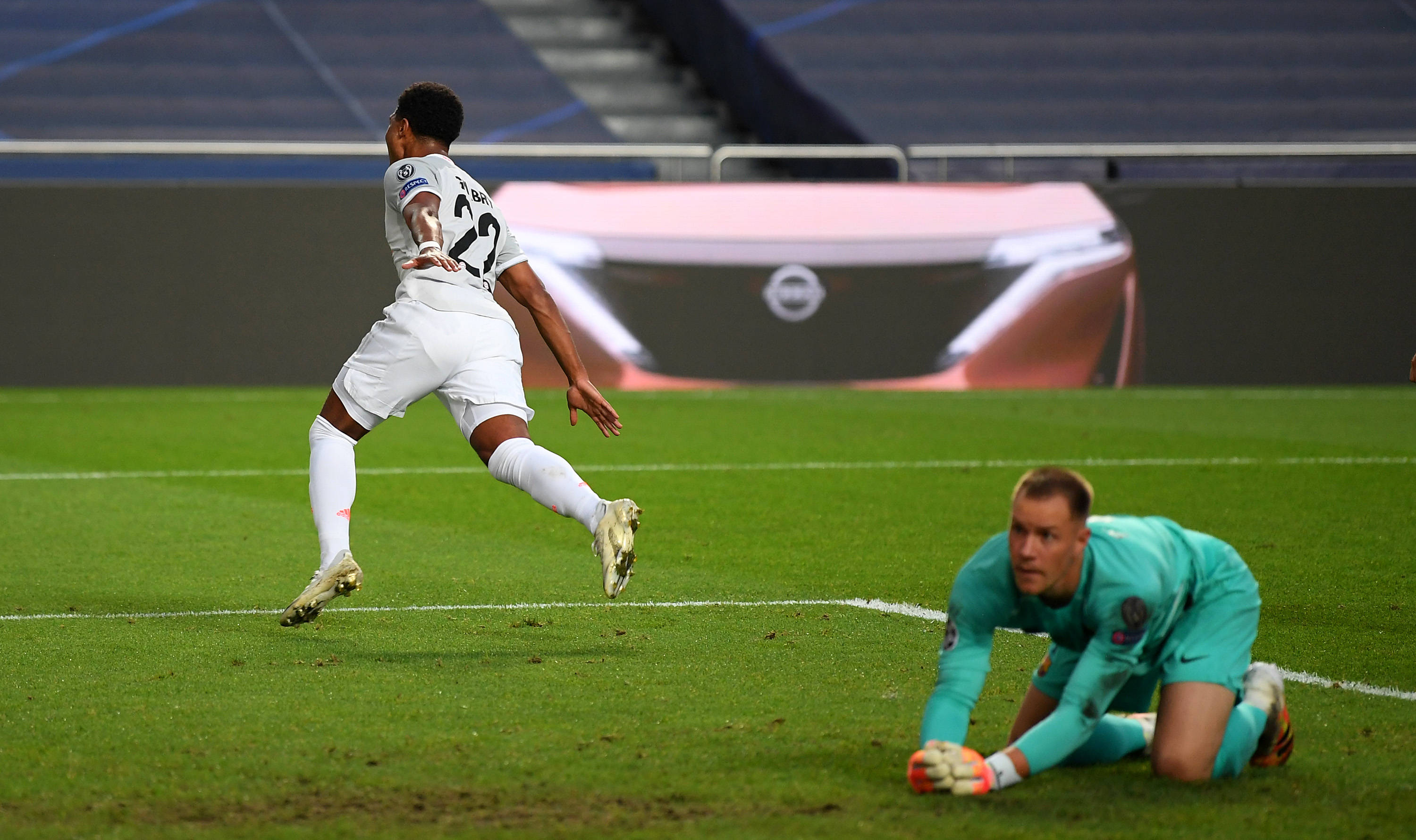 意媒：DV9受伤对尤文不一定是坏事，这将影响他明夏自由离队（意媒：DV9伤停未必是尤文坏消息，或影响其明夏自由离队）