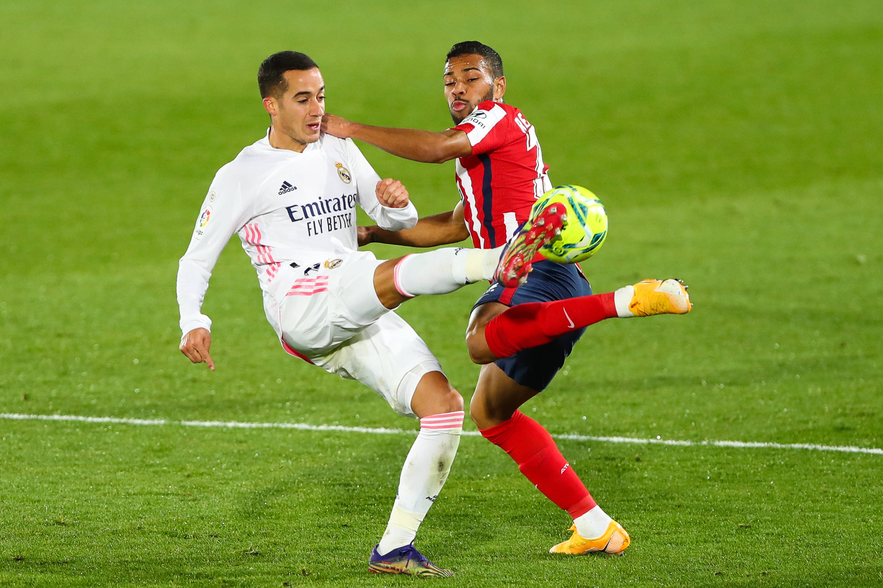 普利希奇带病救主，此乃米兰擎天一柱！（普利希奇抱病力挽狂澜，米兰的顶梁柱）