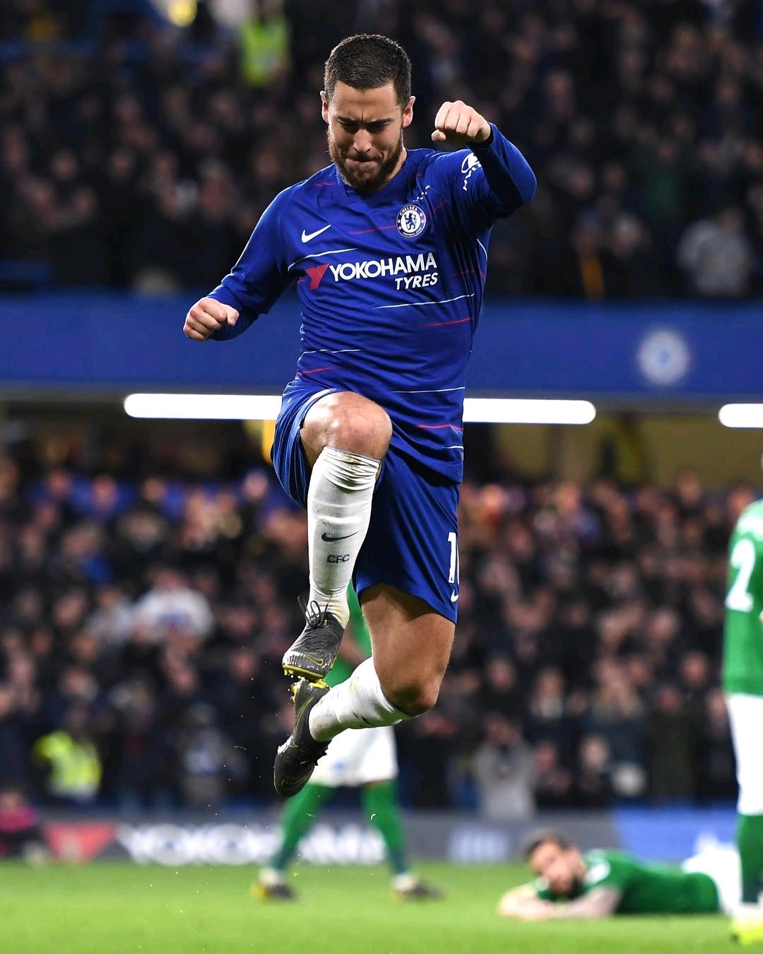 维埃里：现在拿皮奥和其他人比较毫无意义，应该让他安心踢球（维埃里：别再把皮奥和别人对比了，让他安心踢球吧）