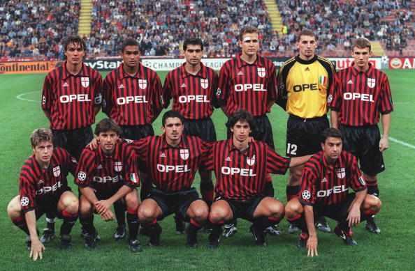 世体：佩德里缺席巴萨赛前合练，确定无缘欧冠客战切尔西（世界体育报：佩德里未参加巴萨赛前训练，确认无缘欧冠客场对切尔西）